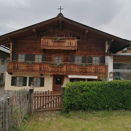 Ferienwohnung Drechslerhaus St. Johann in Tirol Exterior foto